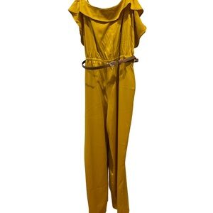 Chic Yellow Jumpsuit with Ruffled Neckline and Tapered Legs